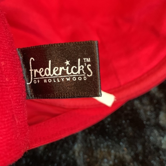 Women's Red Fredrick's of Hollywood Red Bra Size 34D - Picture 5 of 5